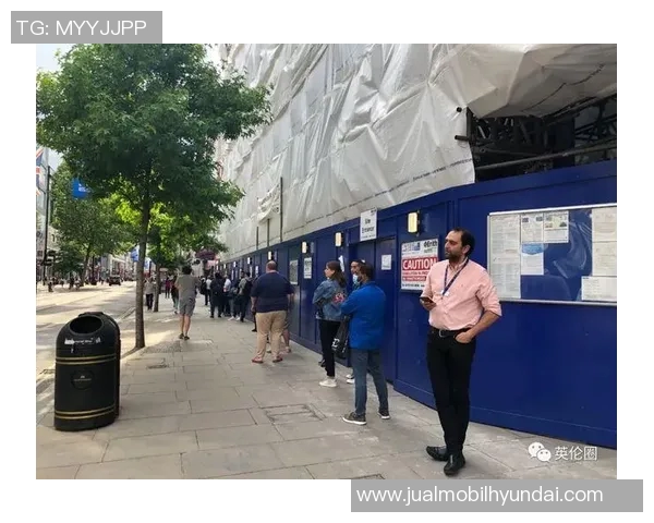 凯恩斯与北安普顿的激烈对决揭示足球战术与团队精神的完美结合